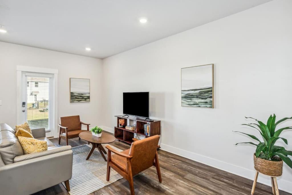 Luxury Townhome Near Downtown And Pensacola Beach Kültér fotó