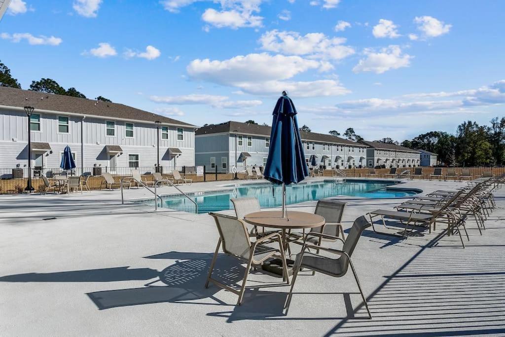 Luxury Townhome Near Downtown And Pensacola Beach Kültér fotó